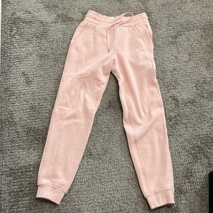 LULULEMON JOGGERS PERFECT CONDITION
